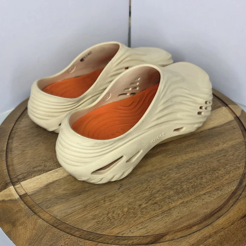 Crocs Echo Wave Vanilla Men 9  Wmns 11 Sandal Slide 210521-108 futuristic Wavey